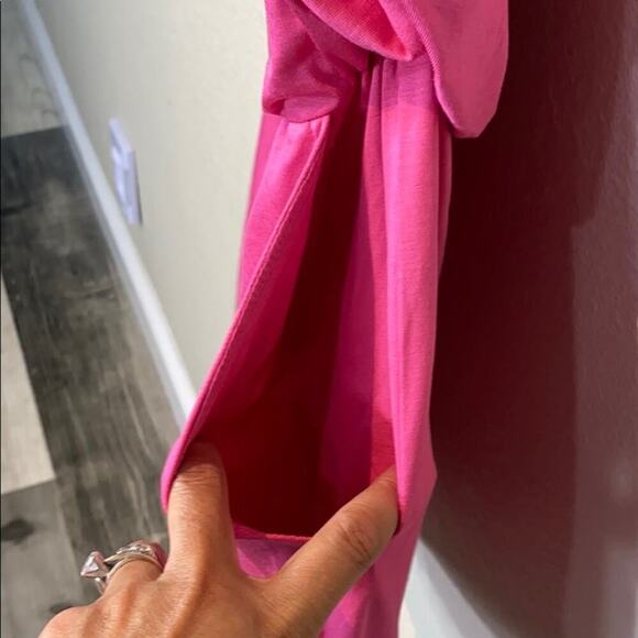 Trina Turk Nob Hill Halter Sleeveless Romper Cactus Flower Pink Size XS - Picture 9 of 12